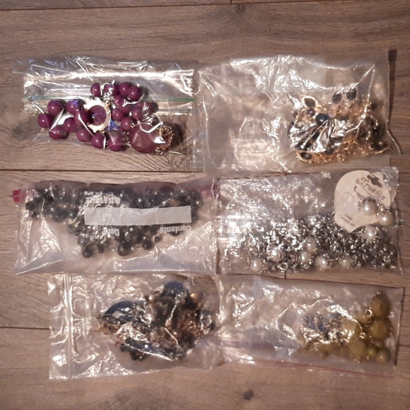 Costume jewelry bundle lot #3 - Picture 11 of 11